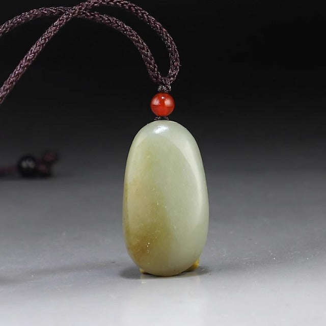 Hetian Jade Suanni Pendant