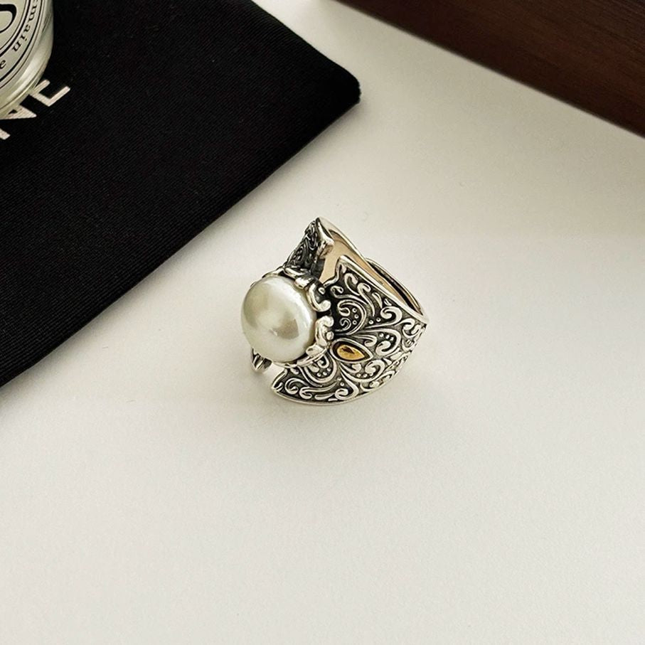 Tsinglong-Relief Carved Tang Style Scroll Ring