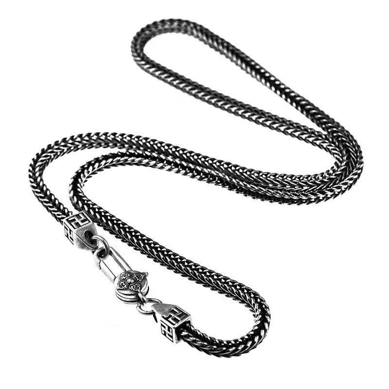 Tsinglong-Fox Tail Necklace