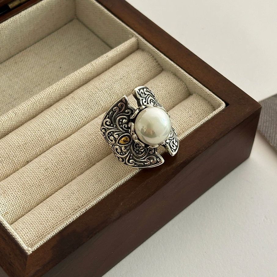 Tsinglong-Relief Carved Tang Style Scroll Ring