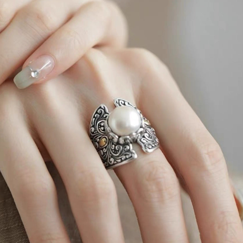 Tsinglong-Relief Carved Tang Style Scroll Ring