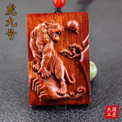 Small Leaf Rosewood Tiger Pendant-9